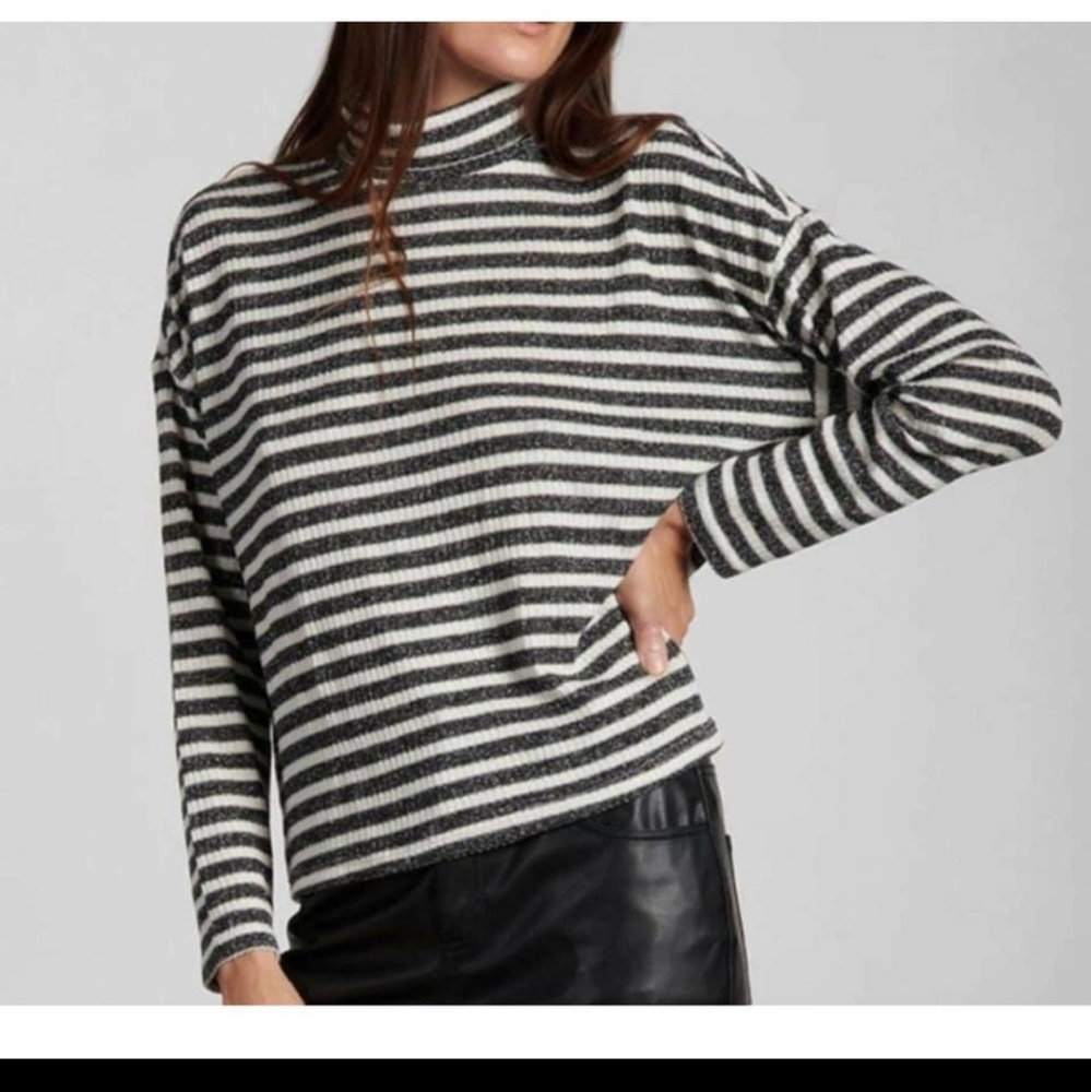 Sanctuary Striped Black White Metallic Turtleneck Sweater Large NEW